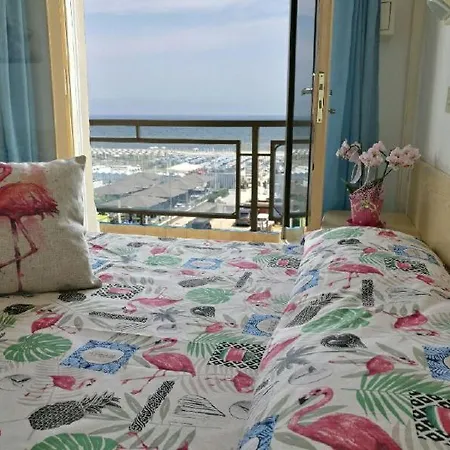 Camay Hotel 2*